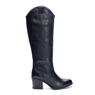 Dirty Laundry Upwind Black Boots