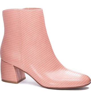 Rose boots with reptile texture