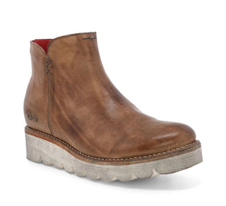 BedStu Lydyi Tan Rustic Boots