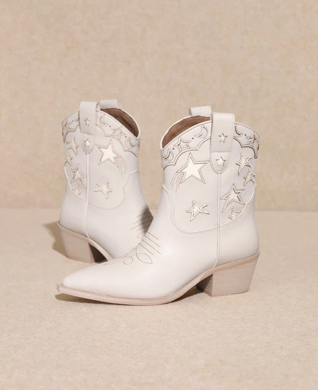 Valeria White Boots