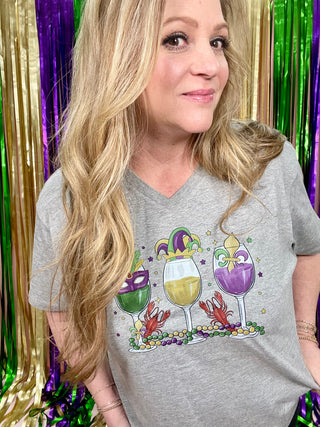 Mardi Gras Wine Glasses T-Shirt