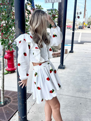White Strawberry Gauze Skirt
